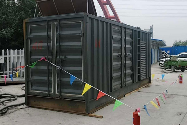 团风发电机租赁空气滤清器多久更换一次?